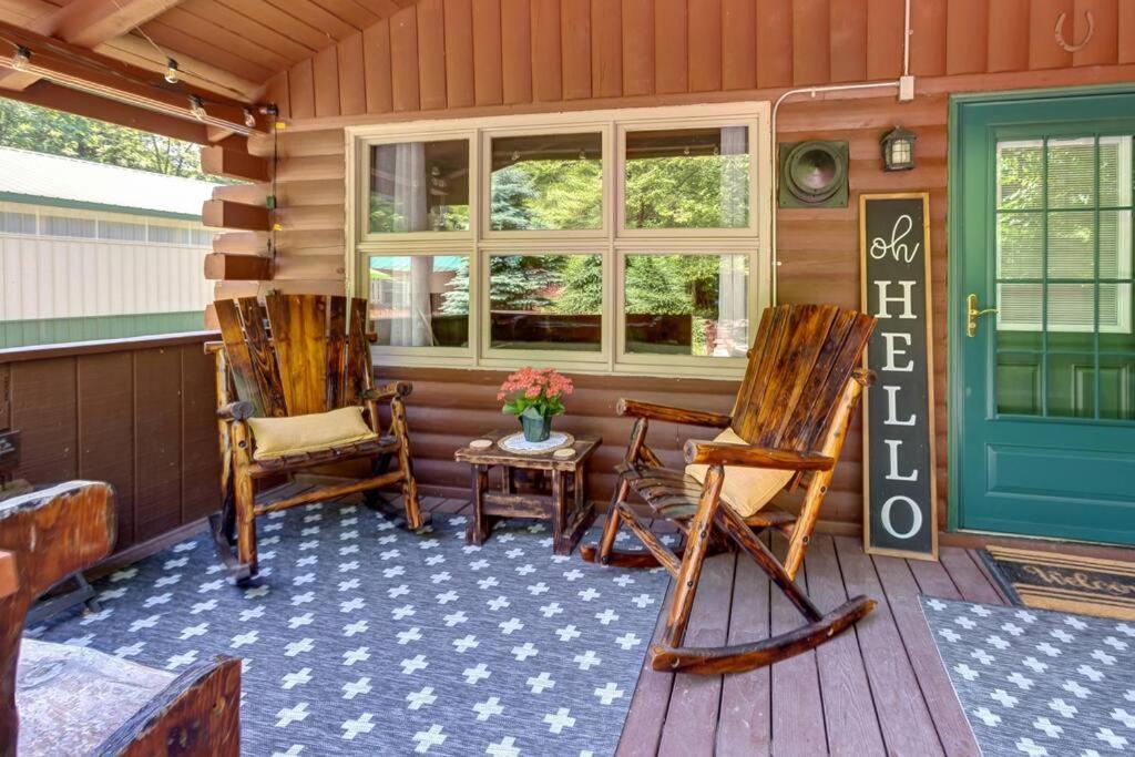 Вилла Bluestone Log Cabin Margaretville Экстерьер фото